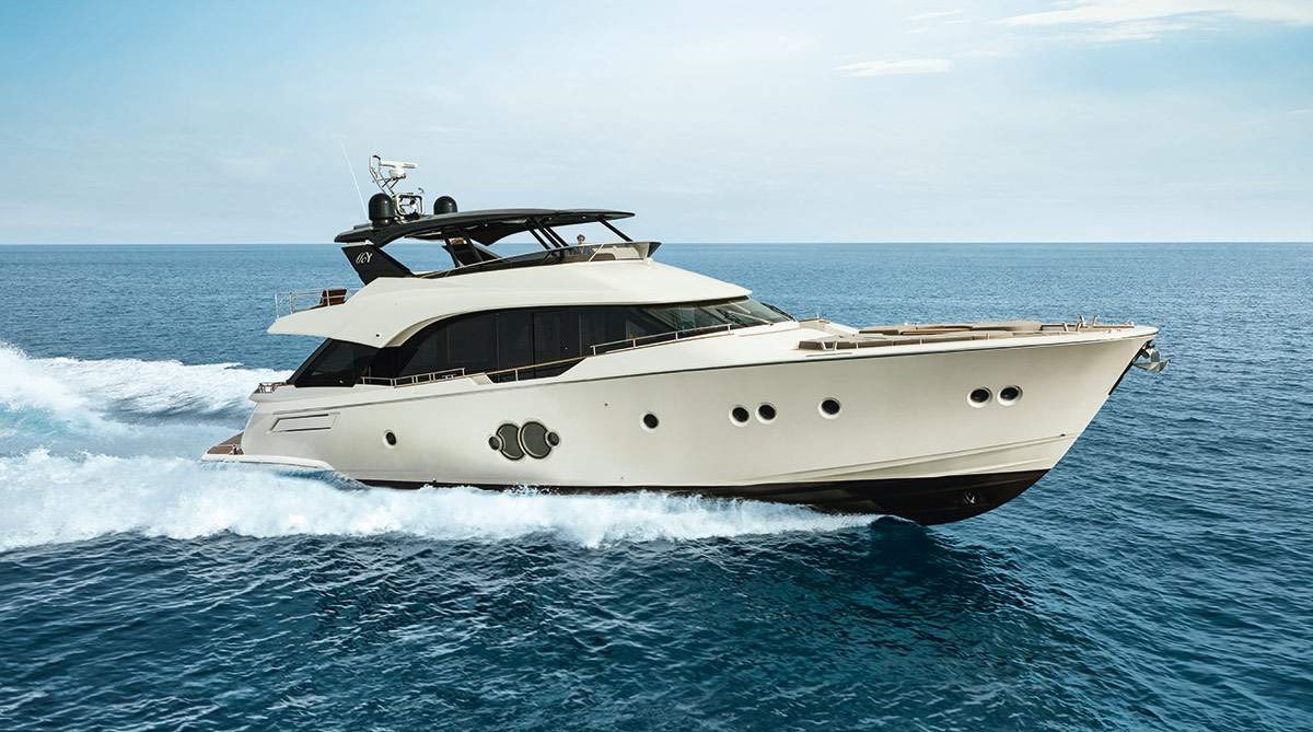 Monte Carlo Yachts MCY 80 at FLIBS